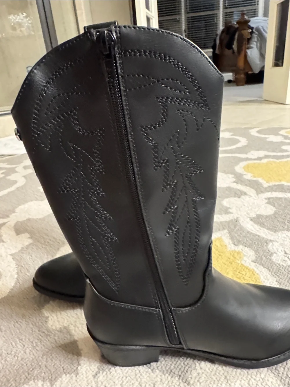 Classic Black Western Boots - girls Stylish Ranch Boots